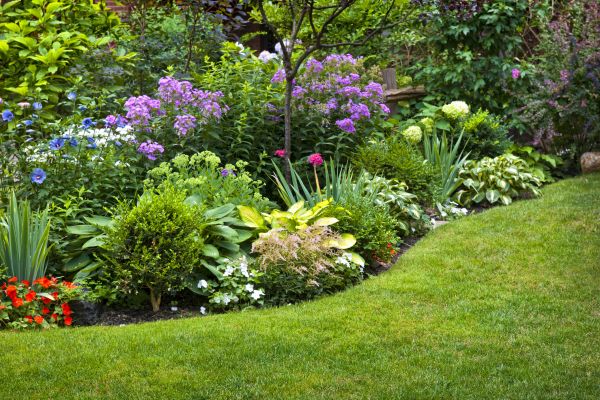 Flower Bed Service in Yakima