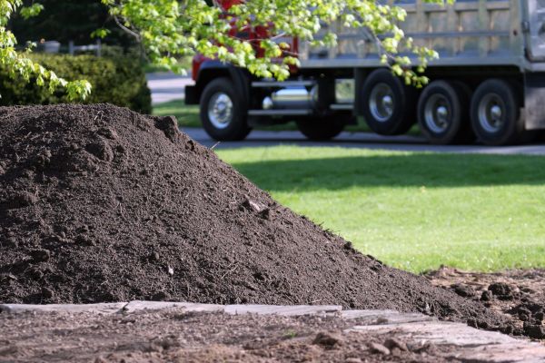 Yard Dirt Delivery in Yakima