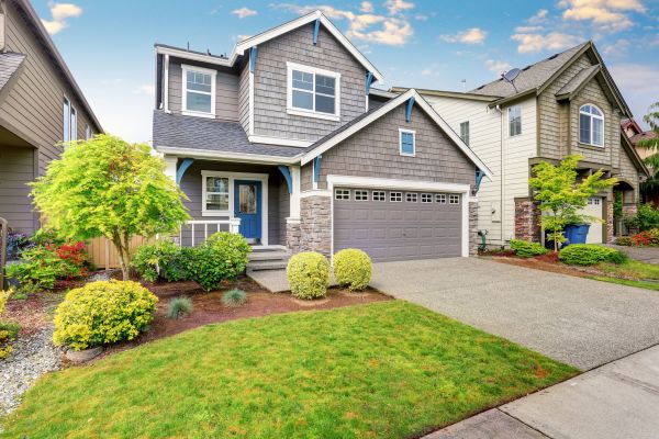 Curb Appeal Landscaping in Yakima