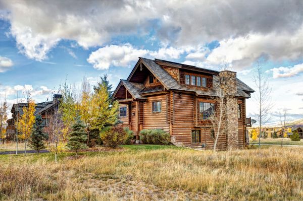 Cabin Landscaping in Yakima